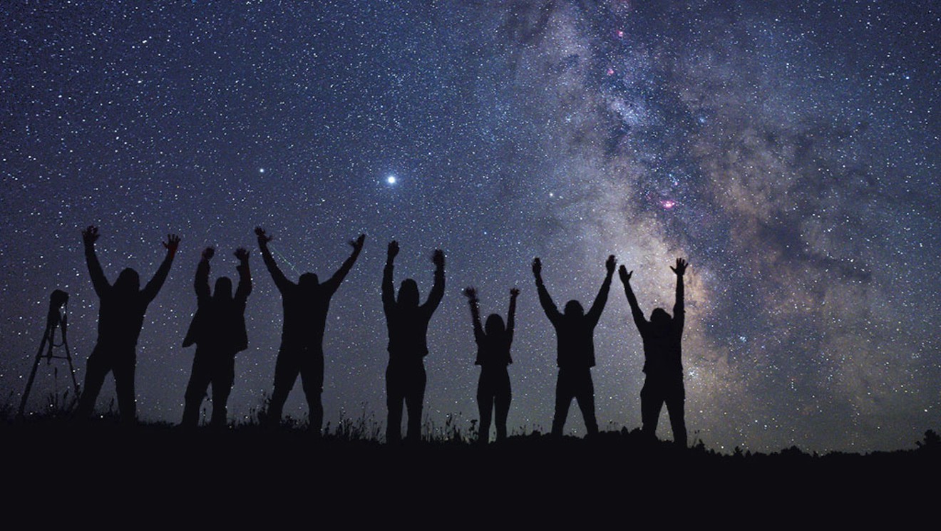 Observation des étoiles dans la Réserve de ciel étoilé du Québec