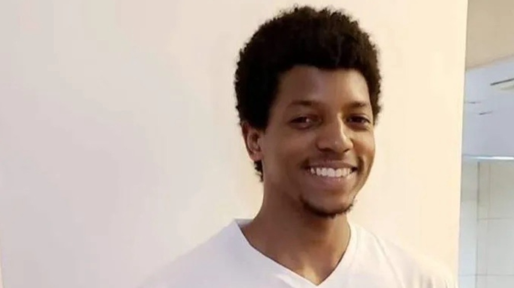 Des familles inquiètes dans le quartier de Lachine après la mort de leur père sur un terrain de basket