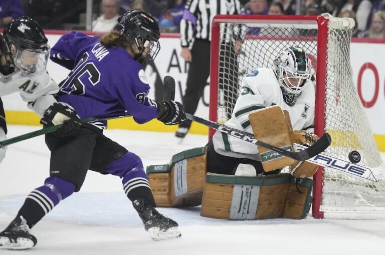 Alina Muller marque en fin de deuxième prolongation, soulevant Boston contre Minnesota pour envoyer la finale de la PWHL au cinquième match décisif