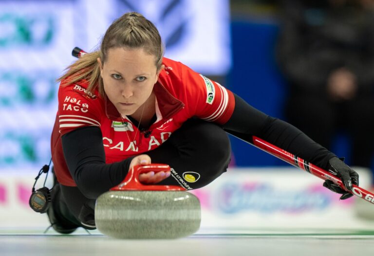 Bottcher entraînera l'équipe d'Ottawa de Homan et se joindra à elle pour le double la saison à venir
