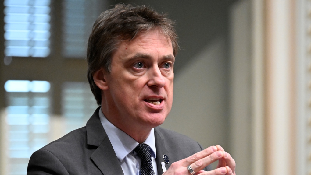 Congrès libéral de Québec : le parti s'engage à équilibrer le budget s'il prend le pouvoir