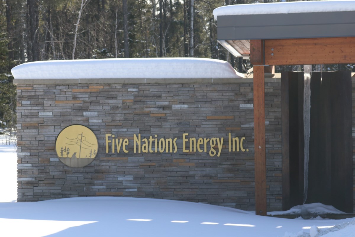 Five Nations Energy soutient son offre pour une ligne de transmission