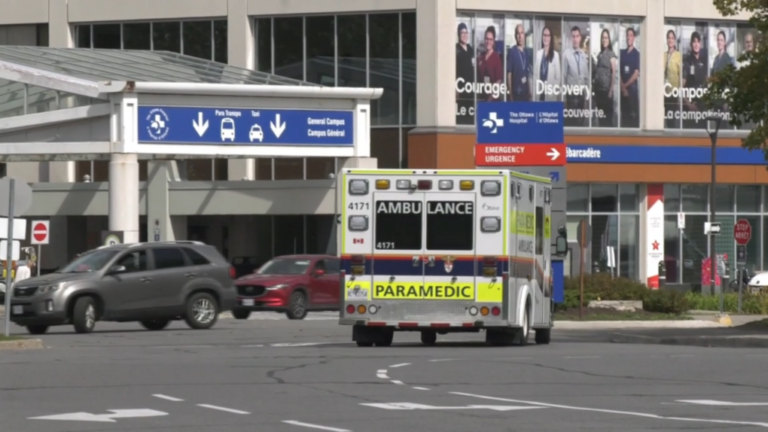 La province annule le projet des ambulanciers paramédicaux d’Ottawa d’utiliser des taxis pour certains appels