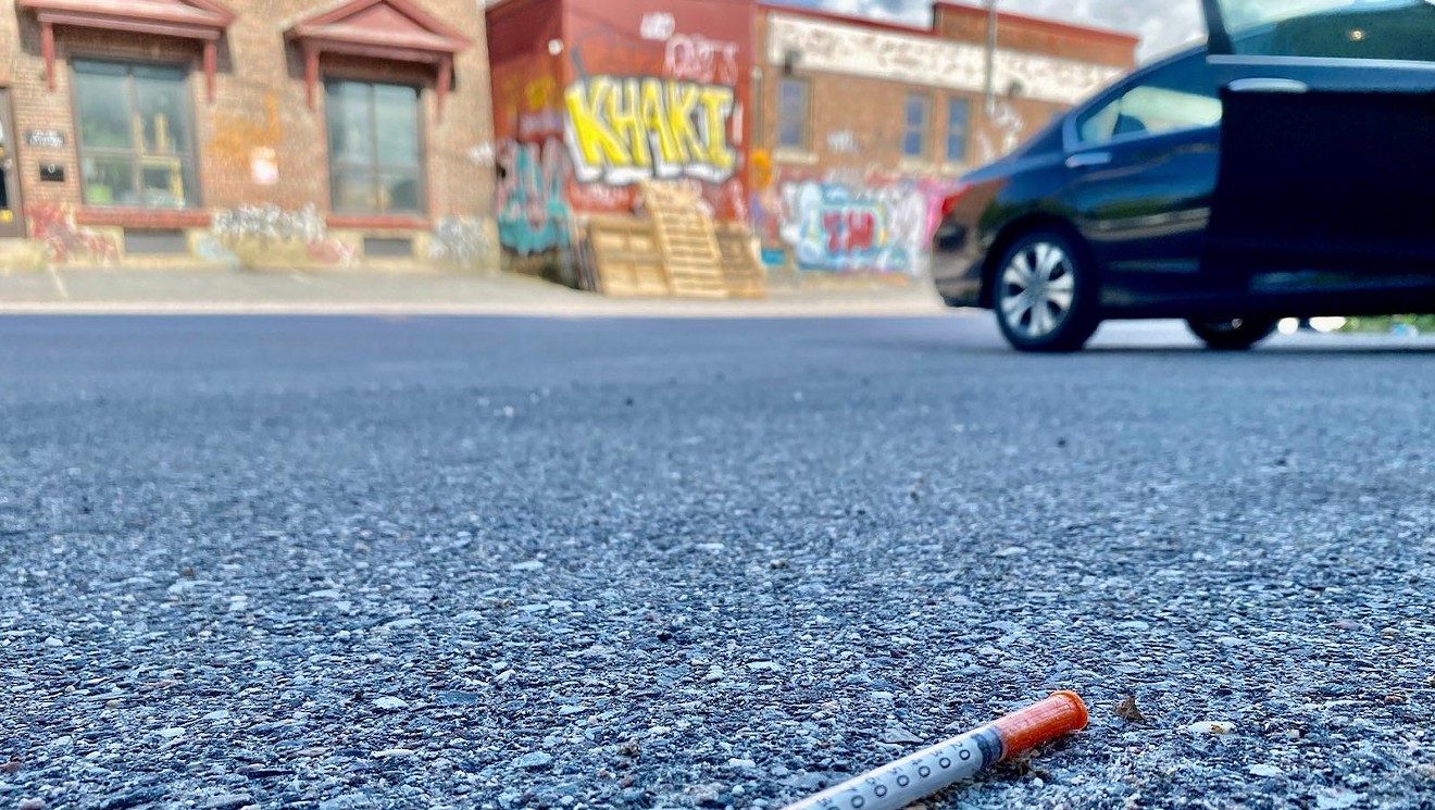 Le gouverneur Scott oppose son veto au projet de loi sur les sites de prévention des surdoses