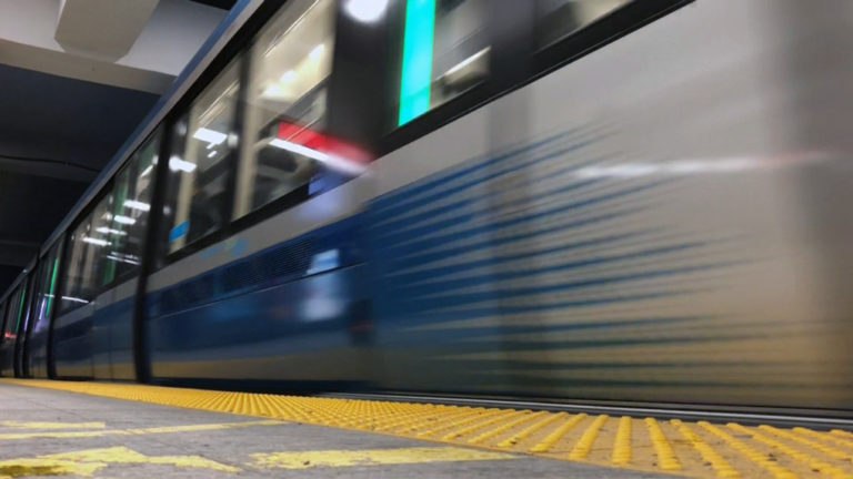 Québec va créer une nouvelle agence pour superviser le développement du transport en commun