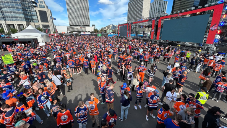 Mises à jour en direct : le septième match de la finale de la Coupe Stanley entre les Oilers et les Panthers est en cours
