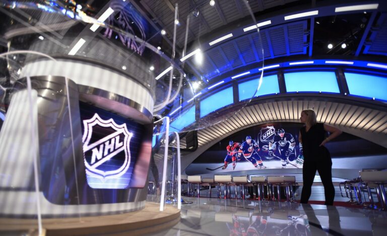Alors que les Oilers font pression pour la finale de la Coupe Stanley, le hockey des séries éliminatoires commence à disparaître de CBC