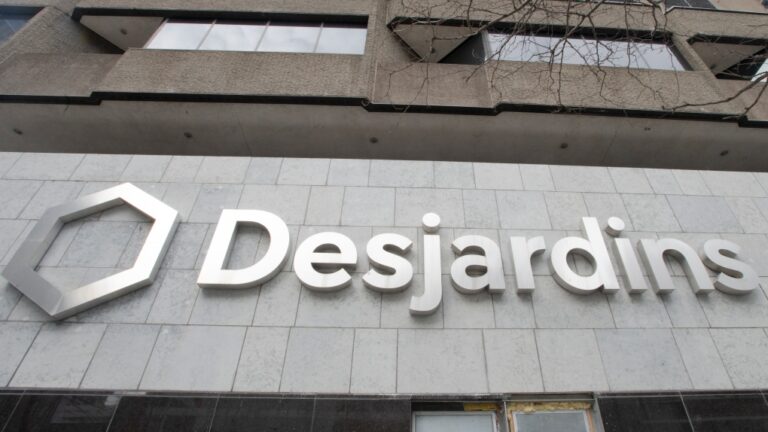 Cinq autres arrestations, dont le principal suspect, dans des affaires de fraude et de vol de données chez Desjardins