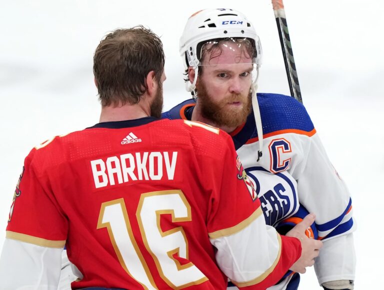 Connor McDavid nommé joueur par excellence des séries éliminatoires de la LNH après la défaite des Oilers lors du septième match