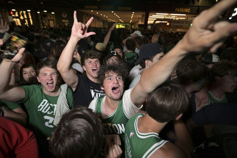 Cue the Duck Boats : Boston salue le record du 18e championnat NBA des Celtics avec un défilé