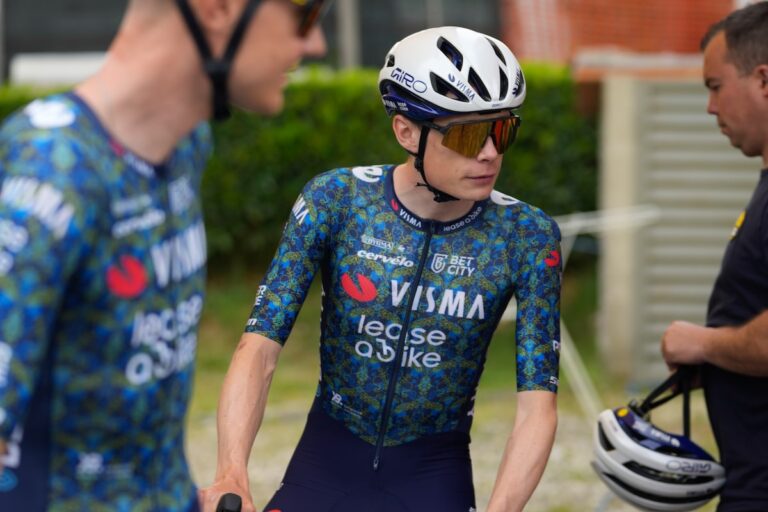 Des questions soulevées sur la forme physique de Vingegaard alors qu'il s'apprête à reprendre la rivalité du Tour de France avec Pogacar