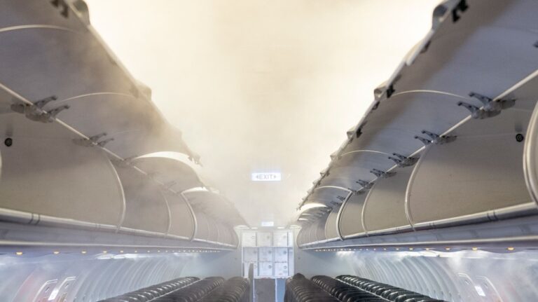 It might look a little disconcerting, but when humidity causes fog in an aircraft it's nothing to worry about. (Vajirawich Wongpuvarak / iStockphoto)
