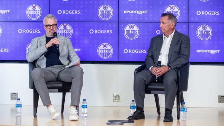 Holland quitte les Oilers ;  Le PDG recherche un nouveau directeur général avant d'entamer les négociations avec Draisaitl
