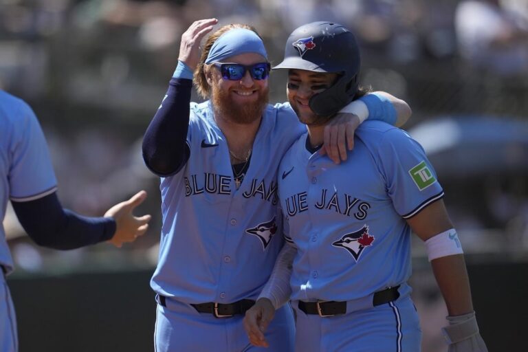Isiah Kiner-Falefa réussit un double chargé en buts en 10e et termine avec cinq points produits alors que les Blue Jays battent les A