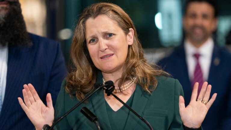 La proposition sur les gains en capital sera présentée au Parlement lundi, selon Freeland