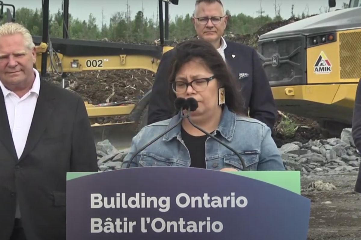 La province et la Première Nation d'Aroland ont du poids dans le cadre d'un accord sur la route du Cercle de feu