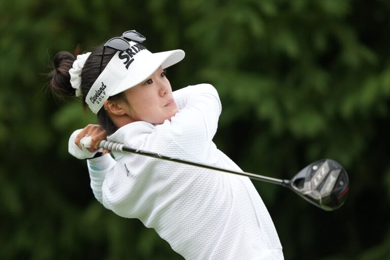 L'as de Grace Kim porte son équipe à égalité en tête du championnat Dow