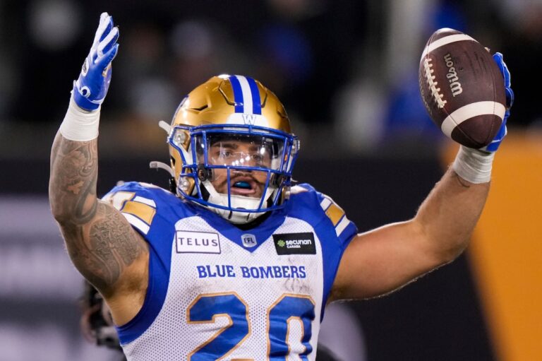 Le demi offensif vedette des Blue Bombers Brady Oliveira parmi les joueurs de la LCF à surveiller en 2024