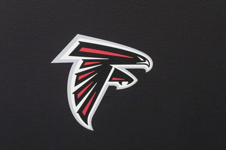 Les Falcons privés de leur choix de cinquième ronde pour avoir enfreint les règles anti-falsification de la NFL