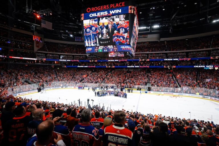 Les Oilers de retour en finale de la Coupe et les fans du cercle polaire arctique aux Philippines célèbrent