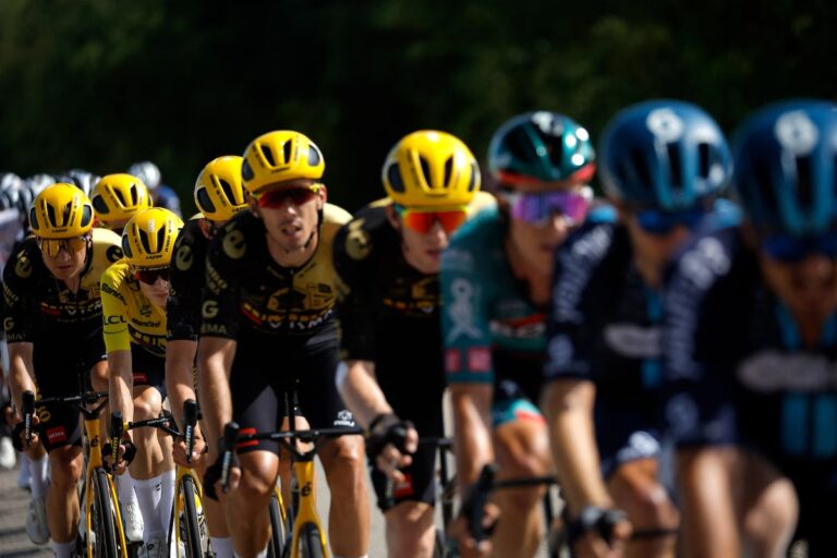 Les commentateurs canadiens attendent avec impatience le Tour de France malgré les premiers signaux d'alarme
