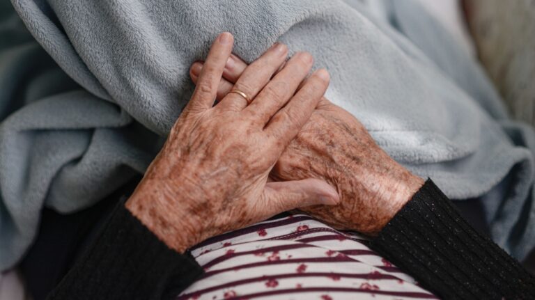 A gene long understood to increase the risk of Alzheimer's should be considered an inherited form of the disease, researchers say. (Lucas Ninno / Moment RF)