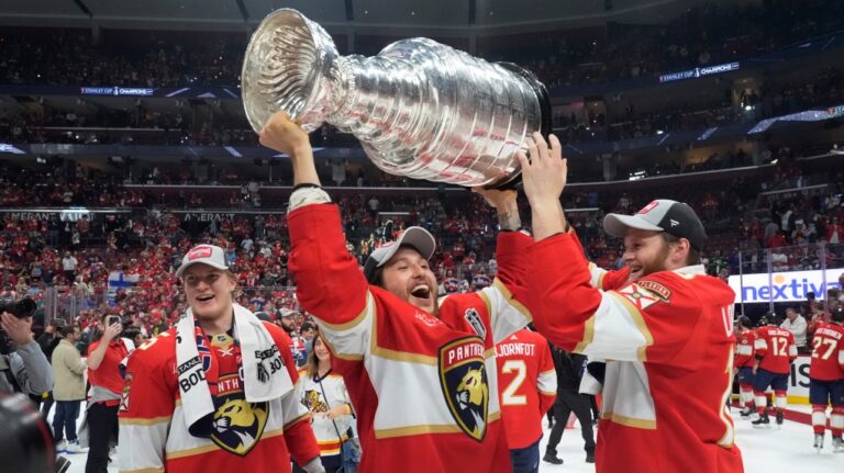 Les joueurs de hockey de l’Ontario sont désormais champions de la Coupe Stanley