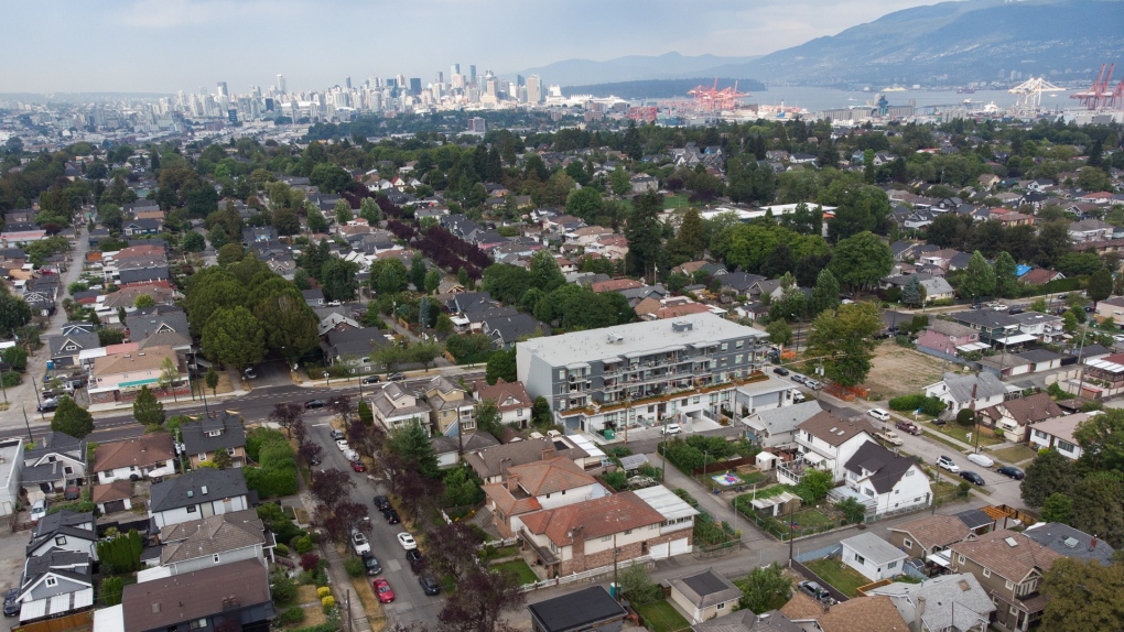 Les ventes de maisons à Vancouver chutent de près de 20 pour cent en mai alors que les stocks continuent de grimper