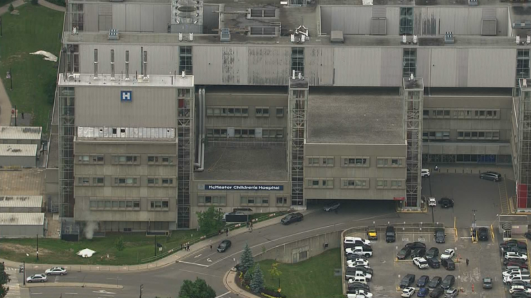 L'hôpital pour enfants de Hamilton suspend les chirurgies des amygdales et des végétations adénoïdes après le décès de 2 patients pédiatriques