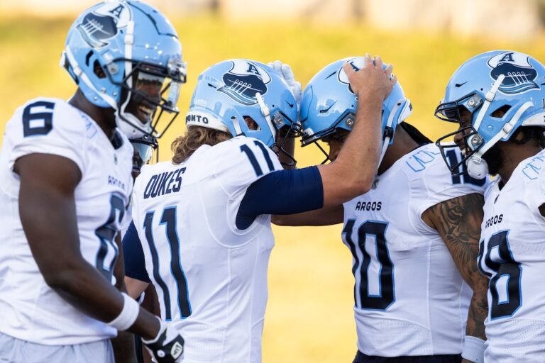 Mital brille alors que les Argos battent les Tiger-Cats 25-14 en pré-saison