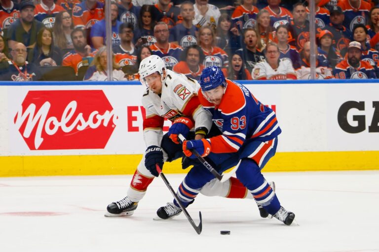 Nugent-Hopkins joue pour la Coupe Stanley 13 ans jour pour jour depuis qu'il a été repêché par les Oilers