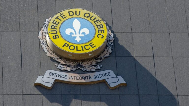 Un conducteur arrêté après le décès d'un enfant dans un incident de navigation dans les Laurentides au Québec