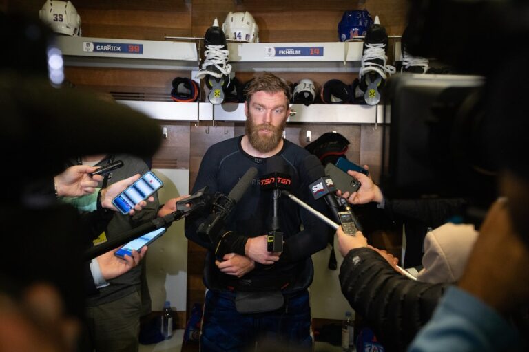 Un long voyage à Edmonton n'atténue pas l'enthousiasme des Oilers pour le retour à la maison