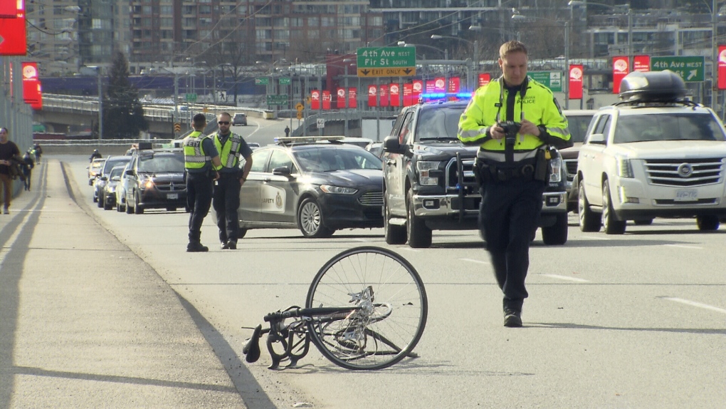 Voici jusqu'où les conducteurs de la Colombie-Britannique doivent se tenir éloignés des cyclistes et des piétons en vertu d'une nouvelle loi
