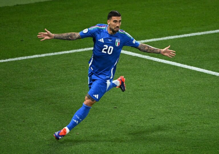 Zaccagni marque dans le temps additionnel pour que l'Italie se qualifie à l'Euro 2024 avec un match nul contre la Croatie