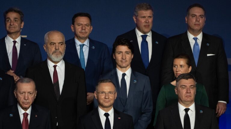 Les dépenses de défense du Canada sont « honteuses », déclare le président de la Chambre des représentants des États-Unis, qui les place au bas du classement de l'OTAN