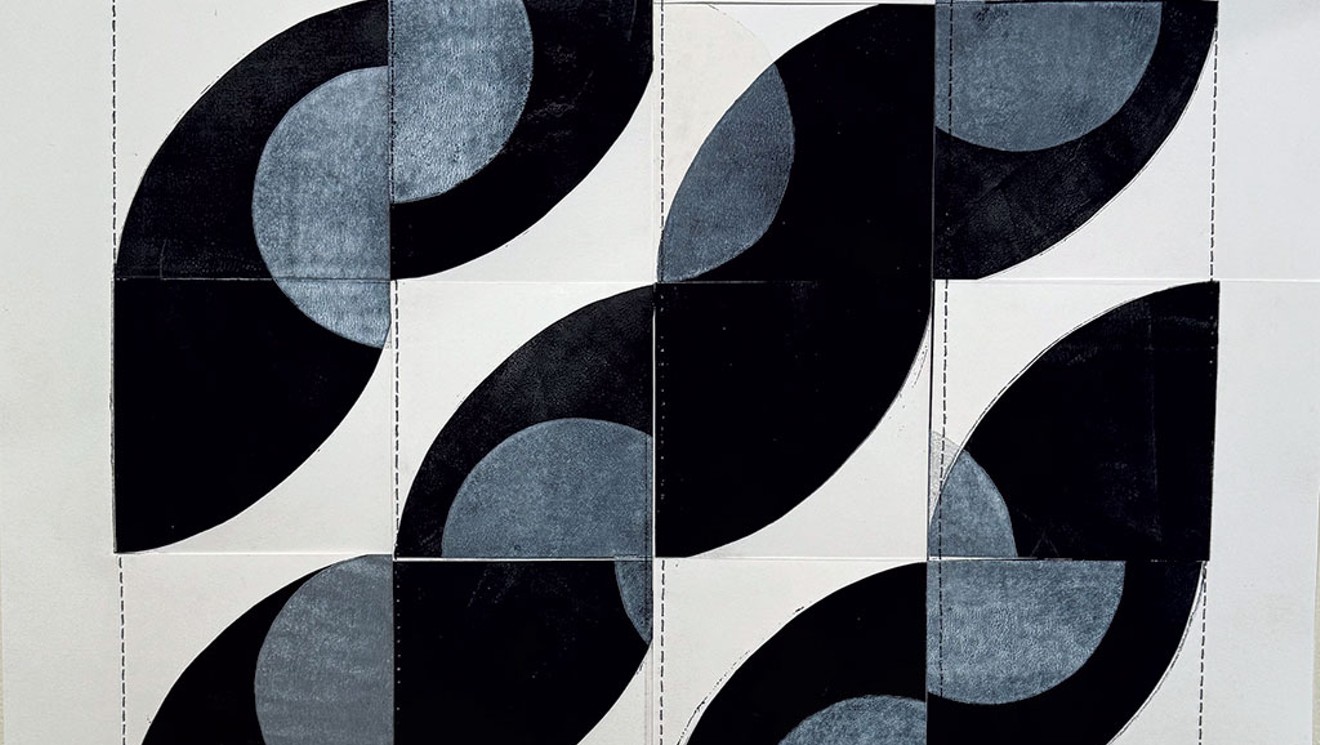 Quatre graveurs explorent le noir, le blanc et le gris dans une exposition du Highland Center