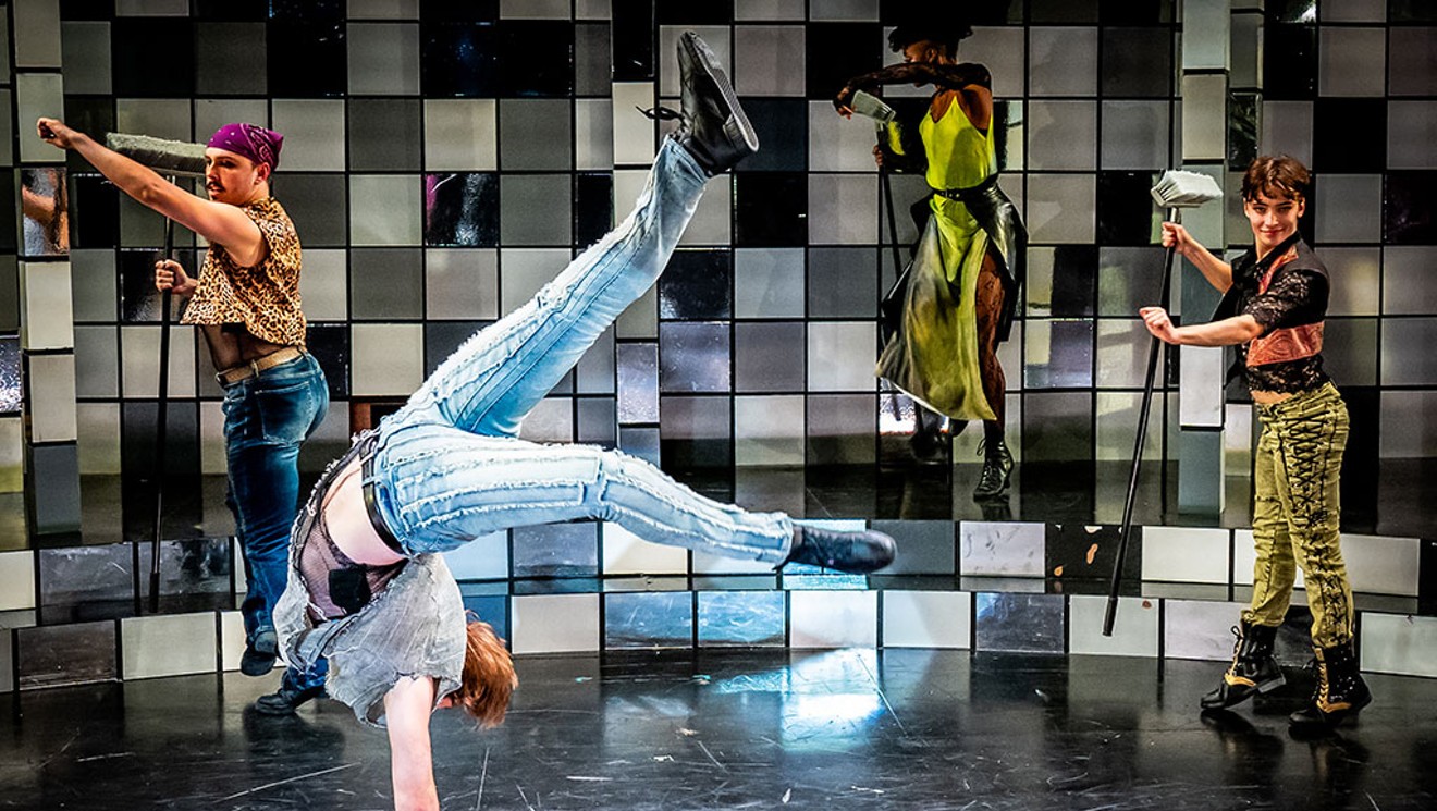 Critique de théâtre : « Pippin », Weston Theater Company