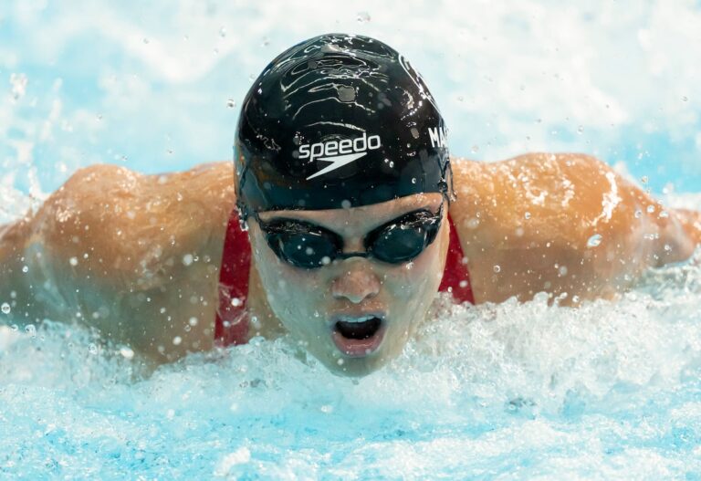 À Paris, la médaillée d'or en titre Maggie Mac Neil tentera l'exploit le plus difficile de la natation canadienne
