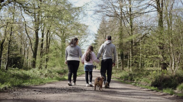 From lifestyle changes to concerns of global warming, why some Canadians are choosing to delay starting a family. (Medine Dilek Kizmaz/Pexels)