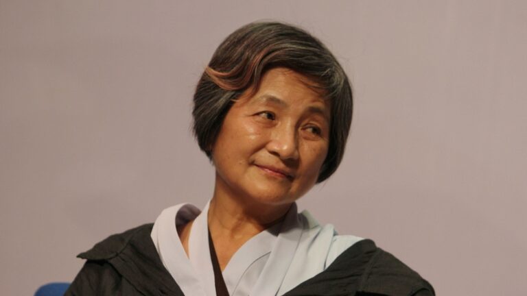 Actress Cheng Pei-pei is survived by her four children, as well as grandchildren. (VCG/AP via CNN Newsource)