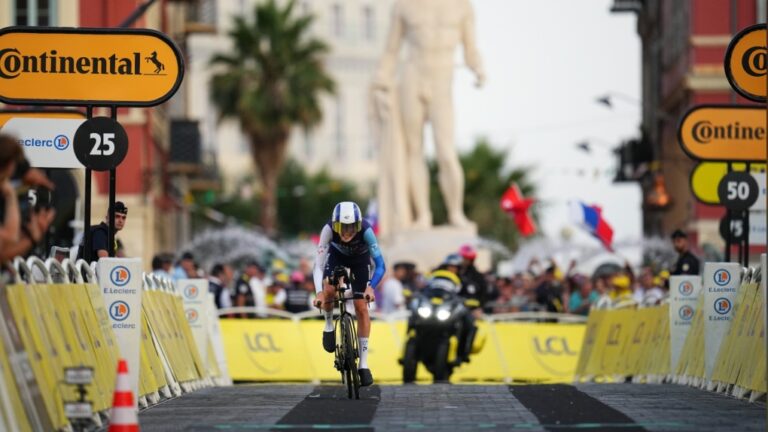 Derek Gee, d'Ottawa, termine 9e au classement général du Tour de France