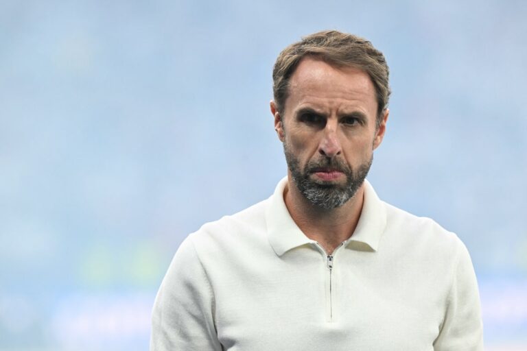 Gareth Southgate démissionne de son poste de sélectionneur de l'Angleterre et déclare qu'il est « temps de changer »