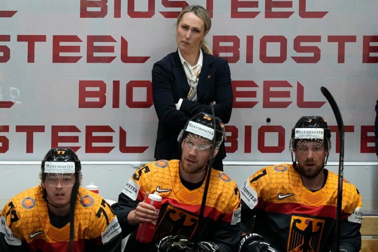 Jessica Campbell sera la première femme à occuper un poste d'entraîneur adjoint au sein de la LNH avec le Seattle Kraken