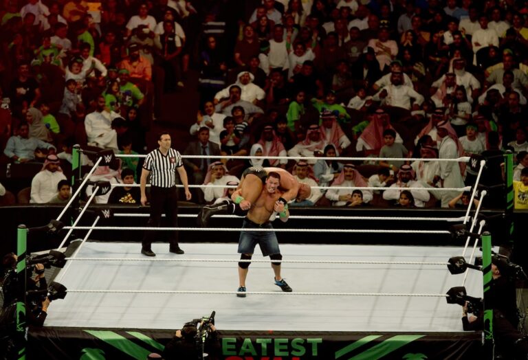 John Cena annonce sa retraite de la lutte professionnelle après la saison 2025