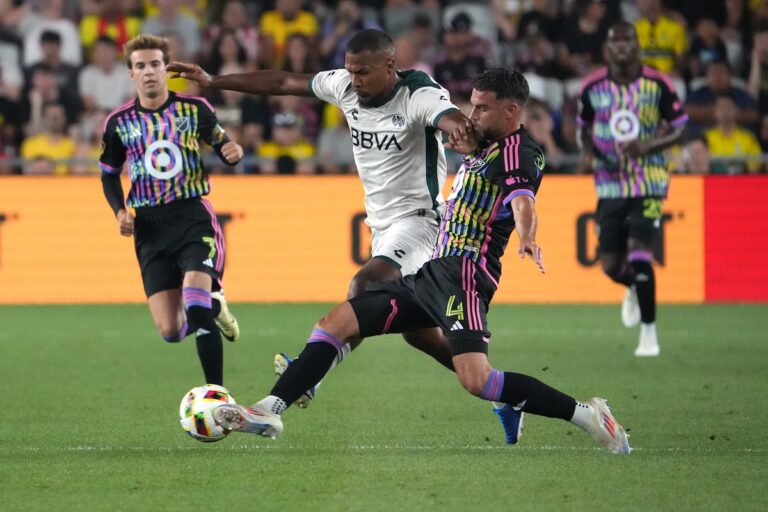 Juan Brunetta a marqué un but et a fait une passe décisive pour mener les All-Stars de la Liga MX sur les All-Stars de la MLS 4-1
