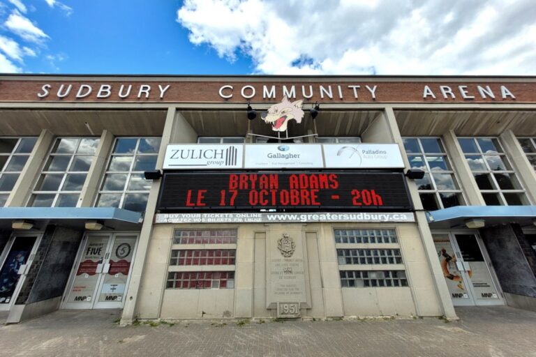 Le Grand Sudbury attribue un contrat à fournisseur unique pour l'embauche d'un conseiller pour le futur aréna du centre-ville