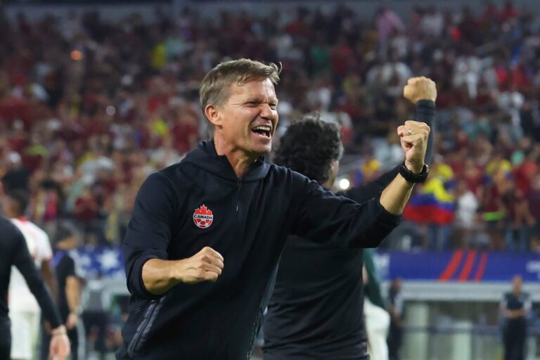 L'entraîneur de l'équipe canadienne de soccer, Jesse Marsch, a déclaré qu'il n'était pas intéressé par le poste vacant aux États-Unis