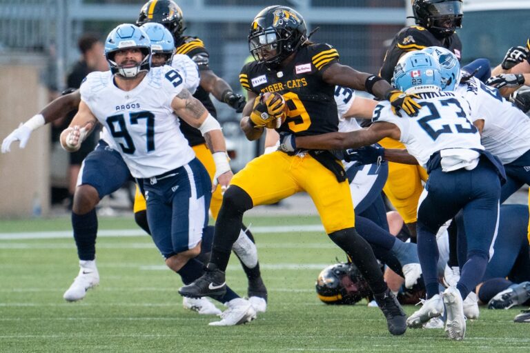 Les Ticats remportent leur première victoire de la saison avec une décision de 27-24 contre les Argonauts de Toronto