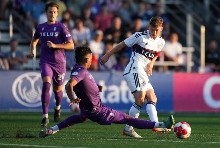 Les Whitecaps battent le Pacifique 1-0 lors du match d'ouverture de la demi-finale du Championnat canadien